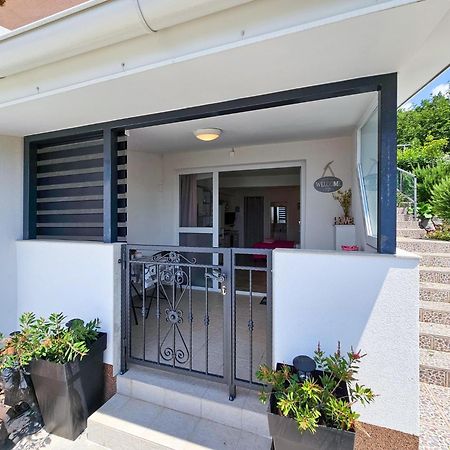 Apartments Maja I Ante Сен Екстериор снимка
