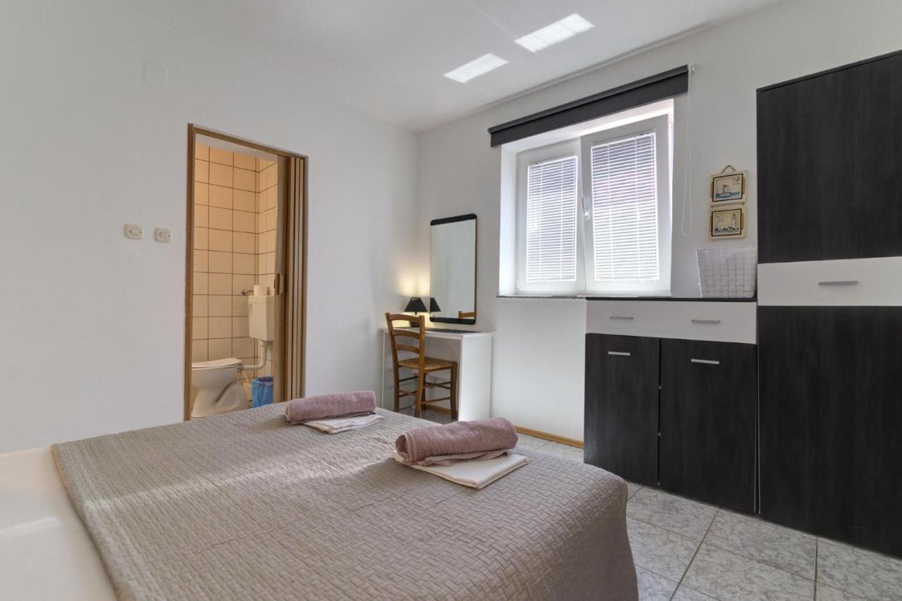 Apartments Maja I Ante Сен Екстериор снимка