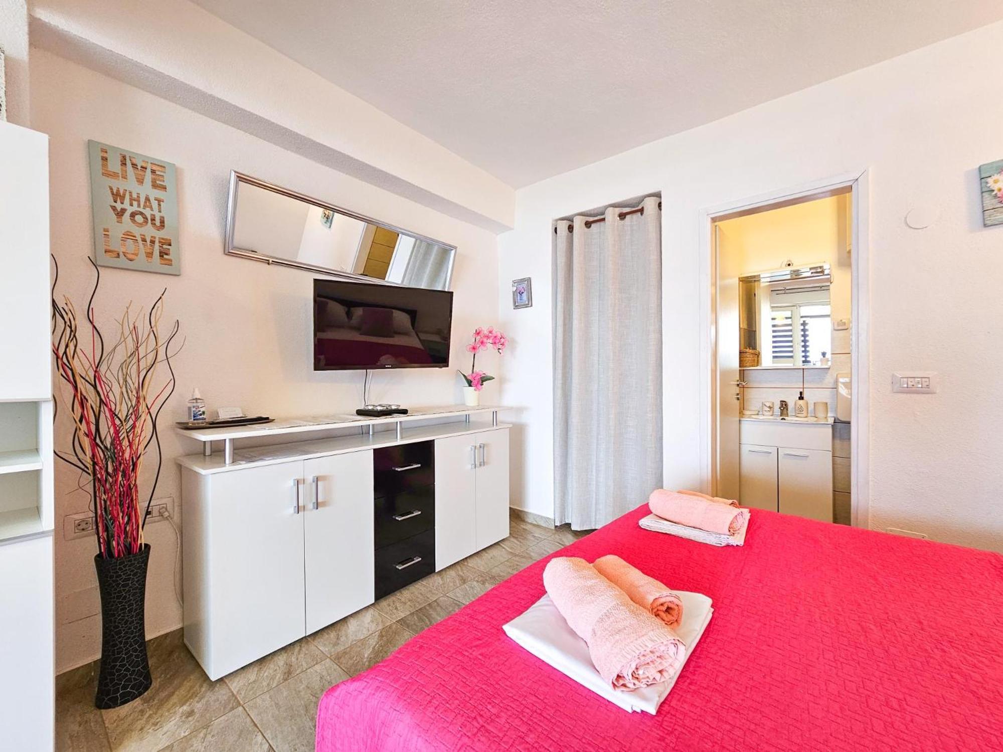 Apartments Maja I Ante Сен Екстериор снимка